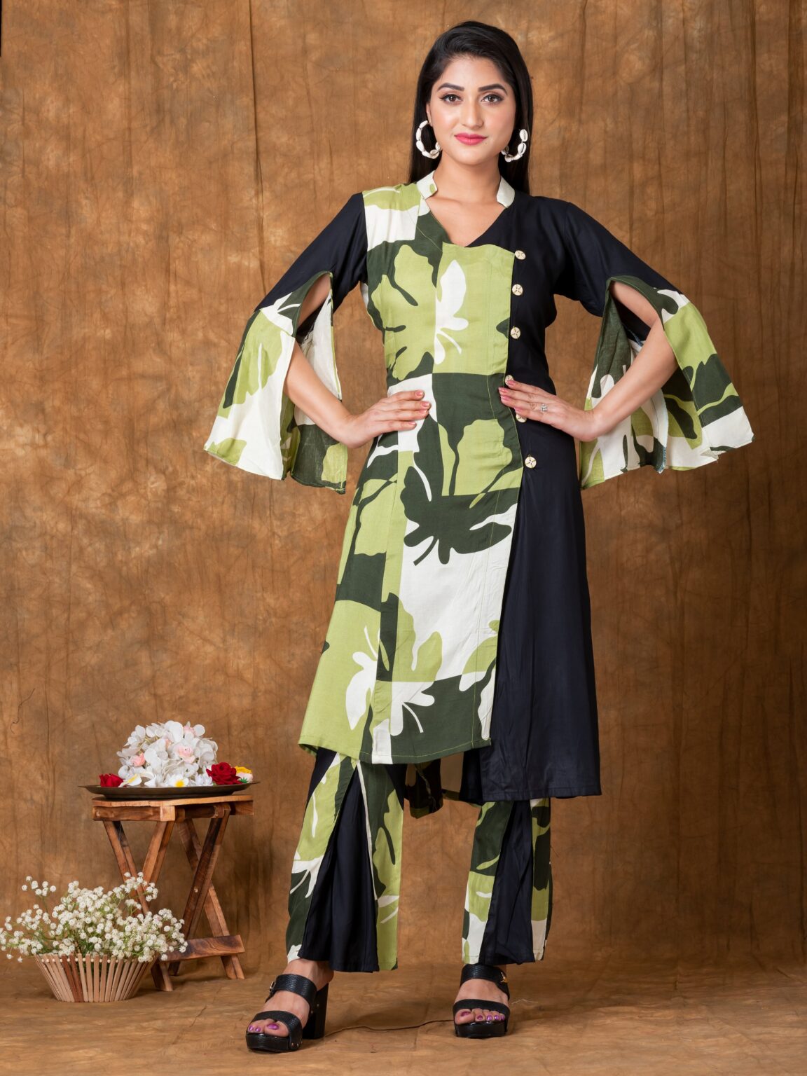 Maple Cut musline Chanderi 2 pc. Fusion Dress..ID 14.. 2800 - Image 2