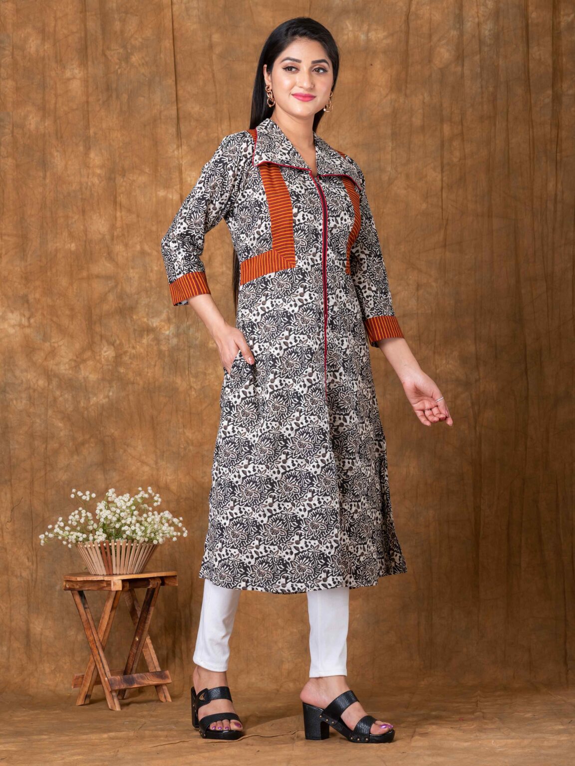 Alice Cotton Corporate Kurti - Image 3