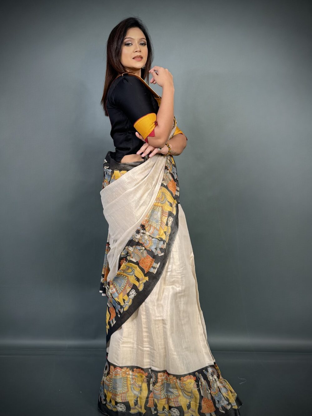 Elegant Ready-to-Wear Tissue Saree in Beige - Image 3