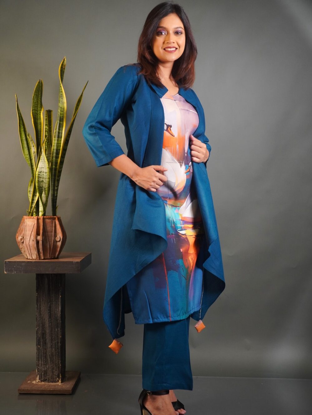 Mystic Peacock Co-Ord Set  Vibrant Digital Elegance - Image 3