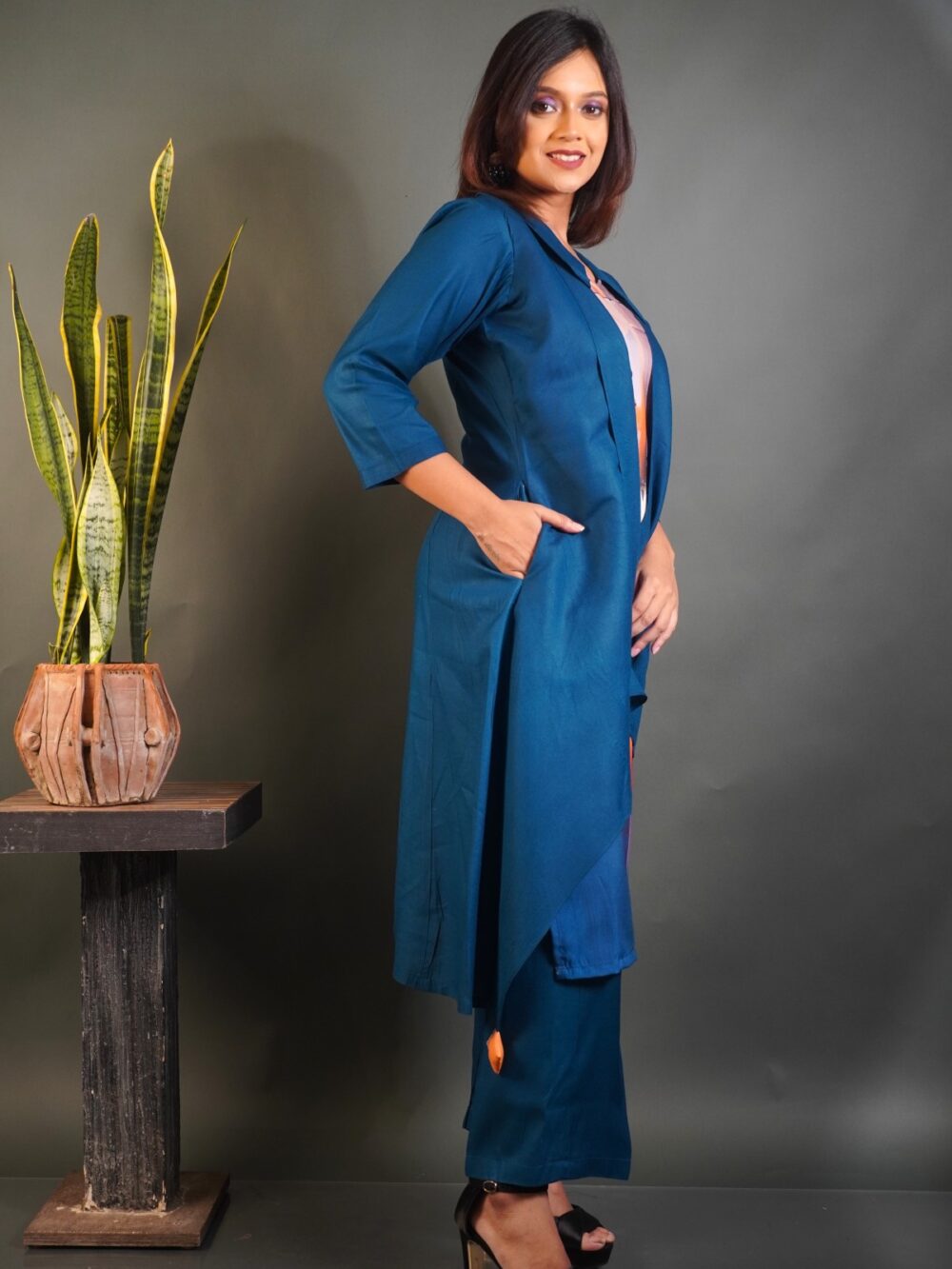 Mystic Peacock Co-Ord Set  Vibrant Digital Elegance - Image 5