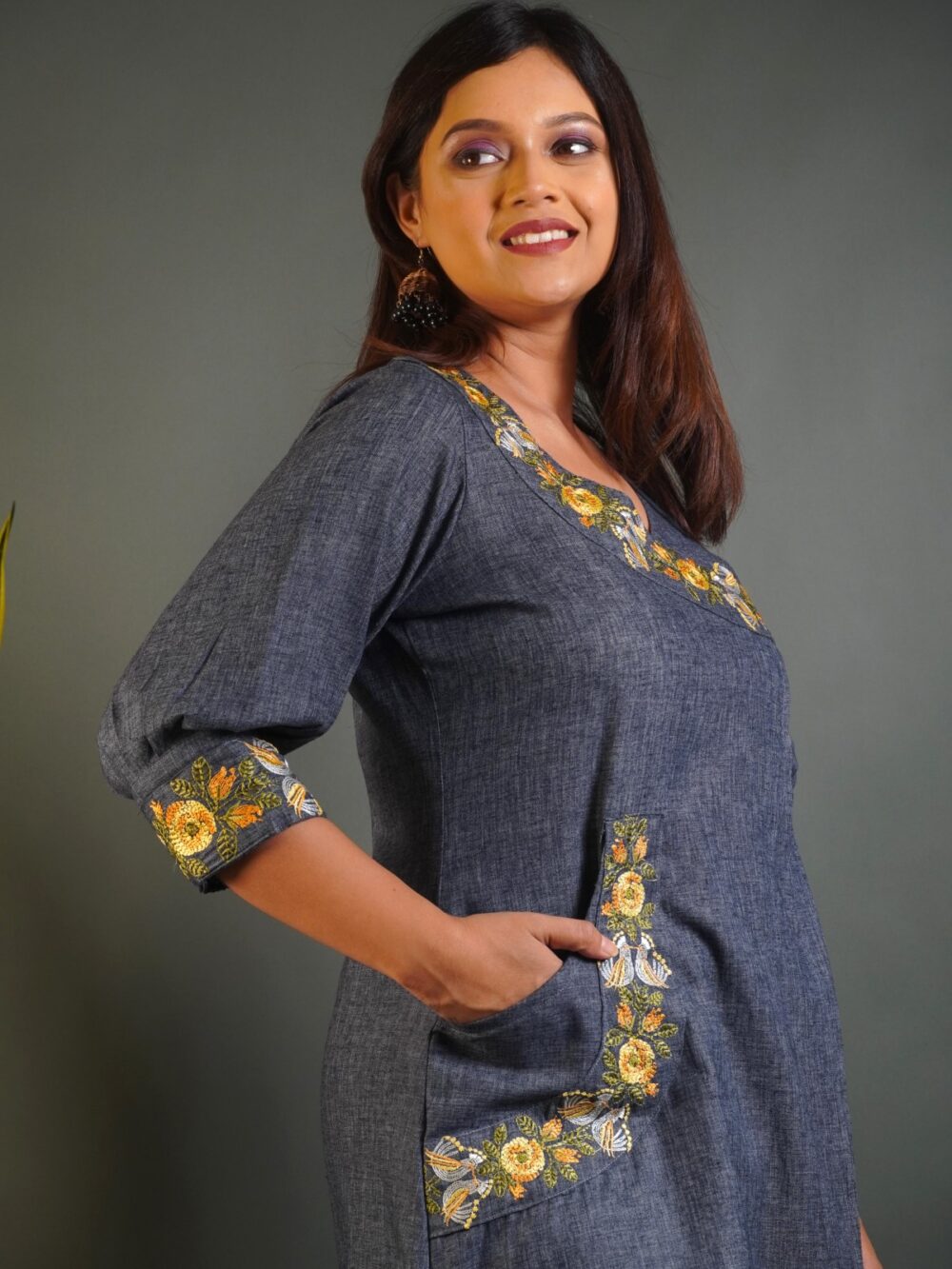 Elegance in Grey Embroidered Khadi Co-ord Set - Image 4