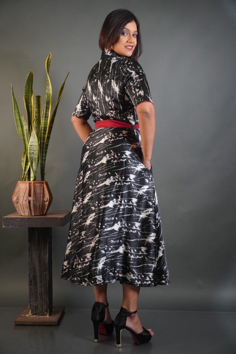 Regal Noir Maroon Indo-Western Satin Dress - Image 4