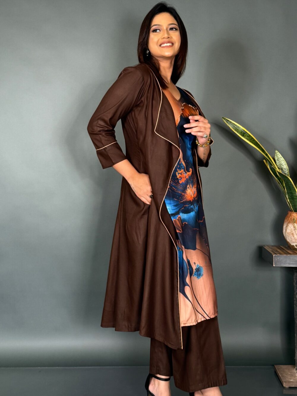 Chocolate Muslin Co-Ord Set with Canvas Print - Image 2