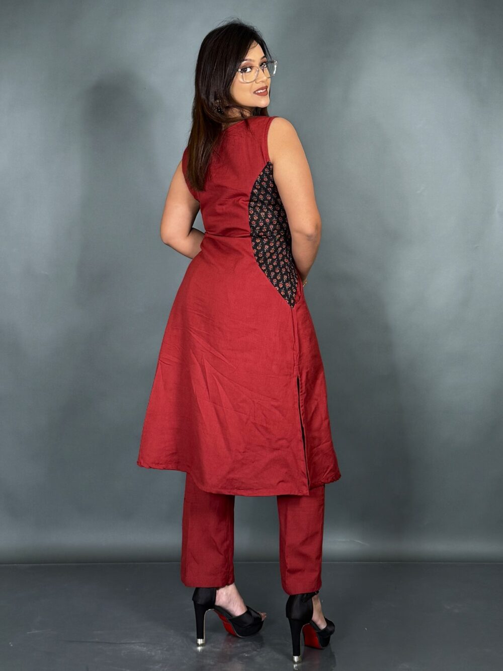 Versatile Maroon Co-Ord set in Khadi - Image 3