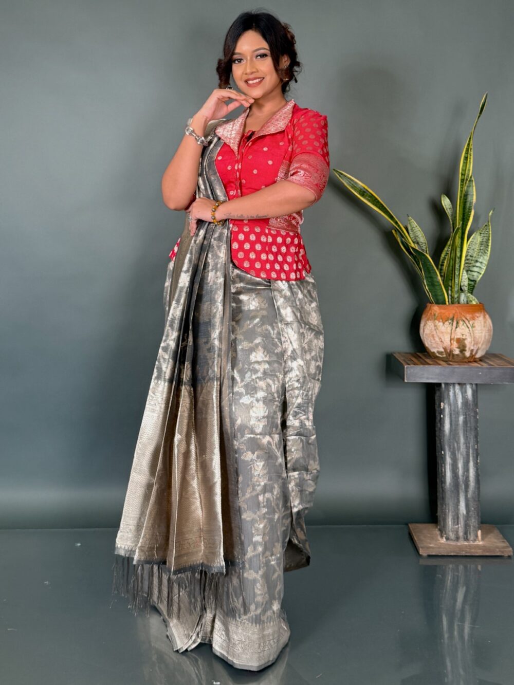 Ethereal Drape – Light Steel Organza Tissue Saree - Image 4