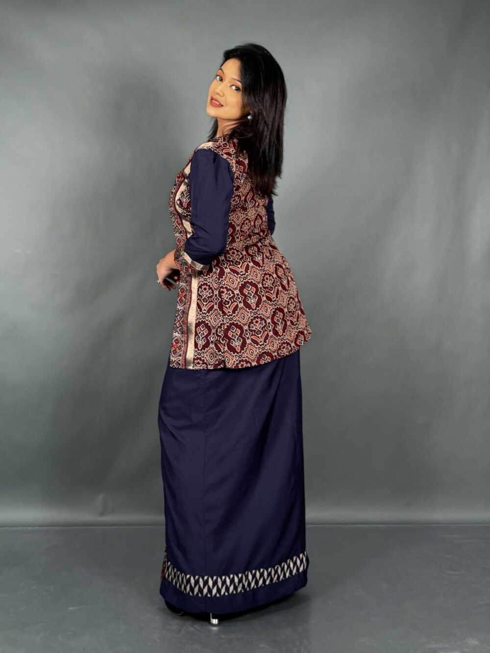Midnight Muse Navy Blue Chanderi Fusion Set - Image 3