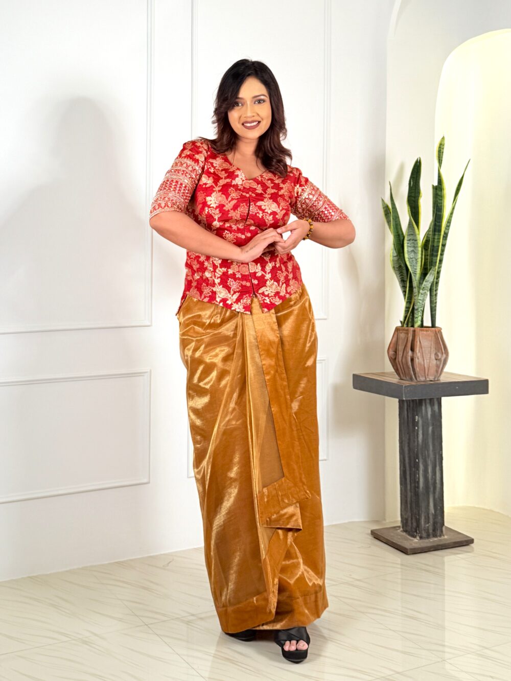 Royal Red Plus-Size Embroidered Benarasi Blouse - Image 5