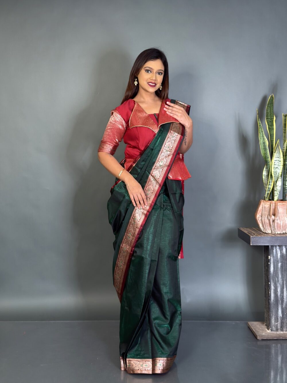 Graceful Emerald Green Plus Size Ready to Wear Saree Set - Image 6
