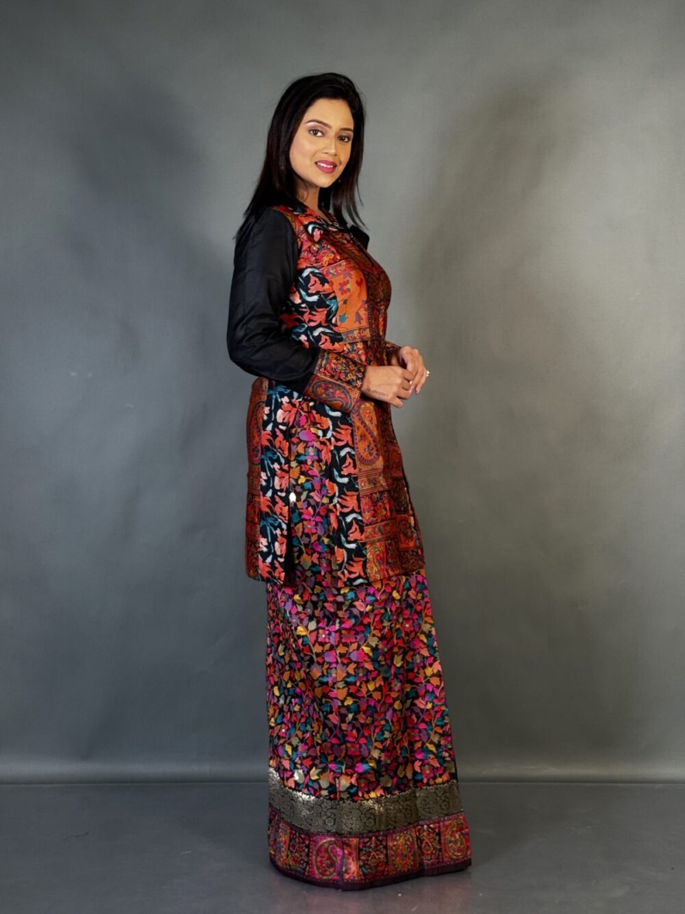 Regal Black Chanderi Jacket & Skirt Set (Plus Size) - Image 3