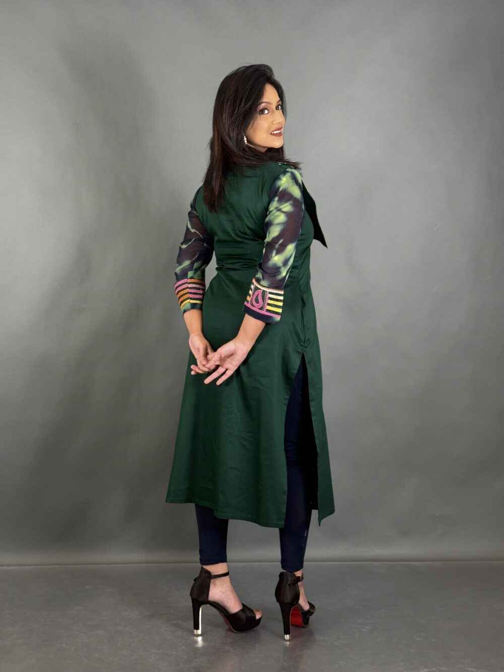 Curvy Charm Bottle Green Kantha Work Kurti - Image 3