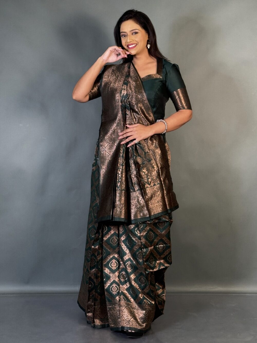 Green Glow Ready to Wear Semi Tussar Saree - Image 2
