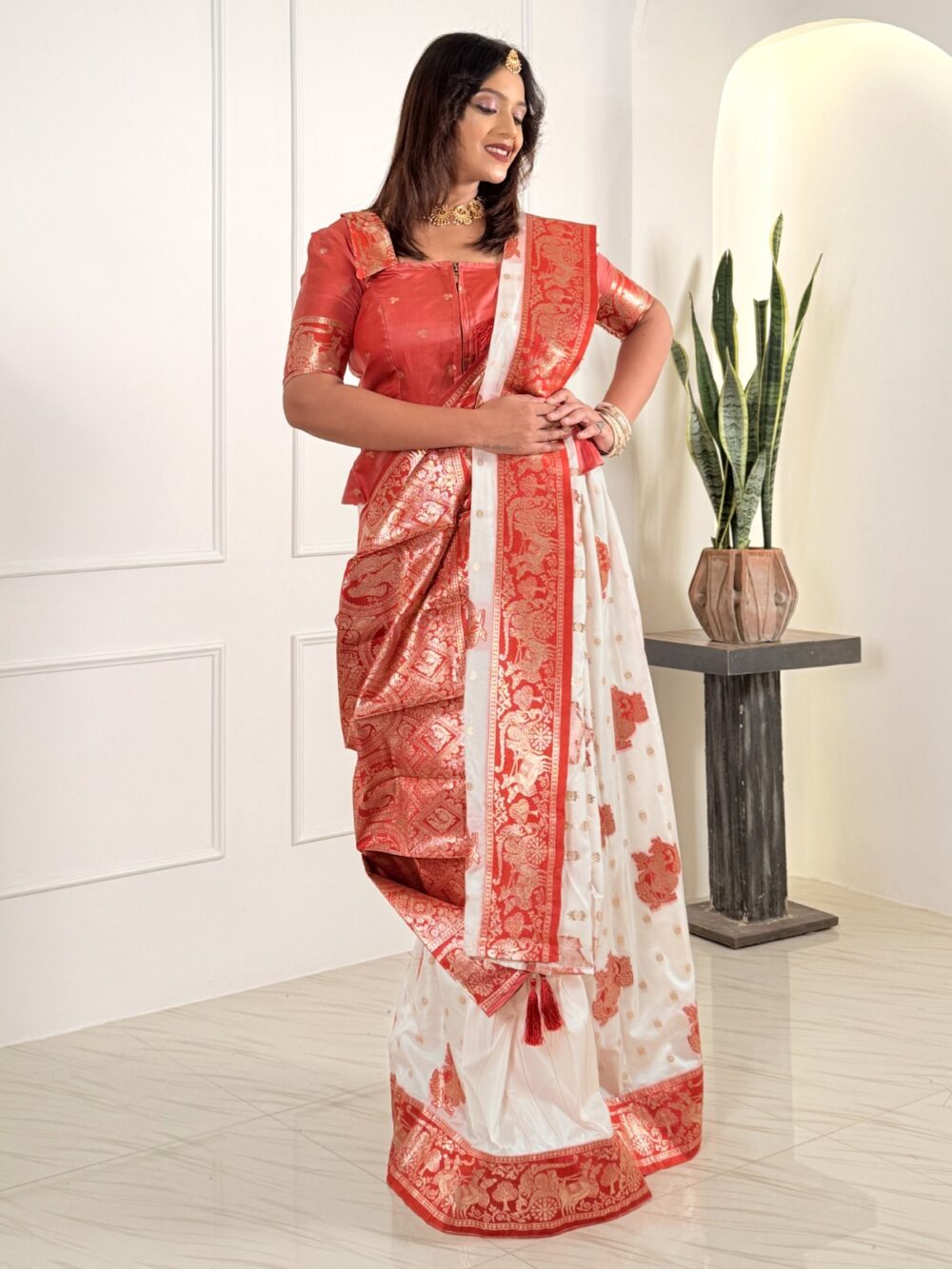 Festive Glow Designer Semi Katan Benarasi Saree Set - Image 3