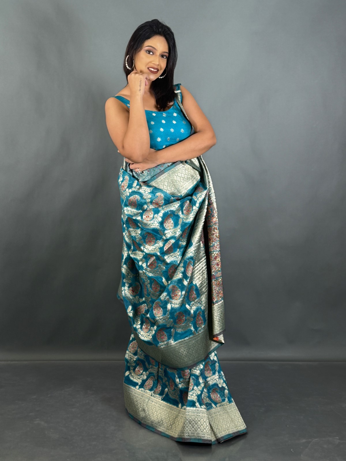 Elegant Firoja Blue Ready-to-Wear Saree - Image 4