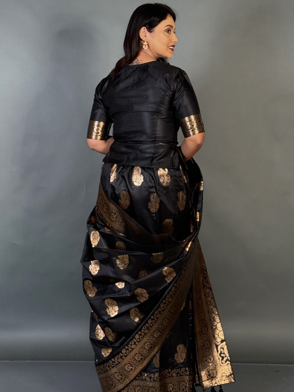 Regal Black Semi Katan Benarasi Fusion Saree Set - Image 4