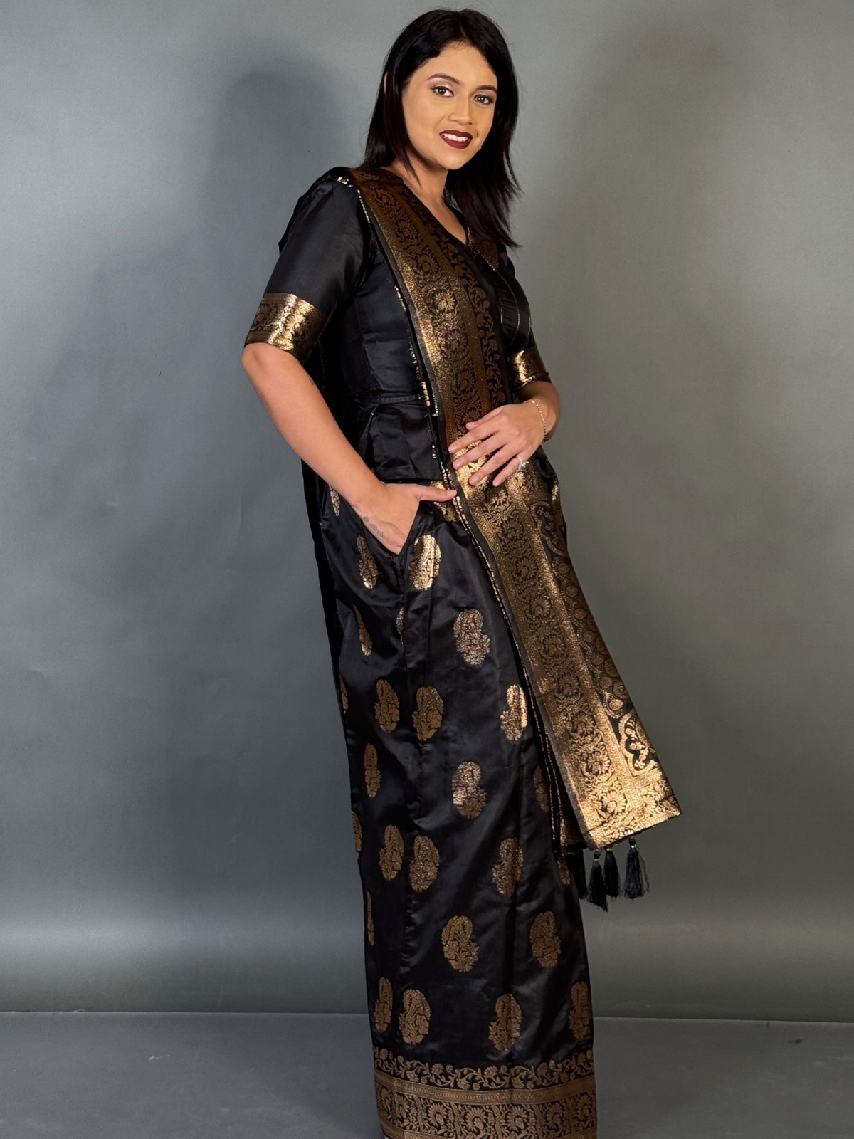 Regal Black Semi Katan Benarasi Fusion Saree Set - Image 6