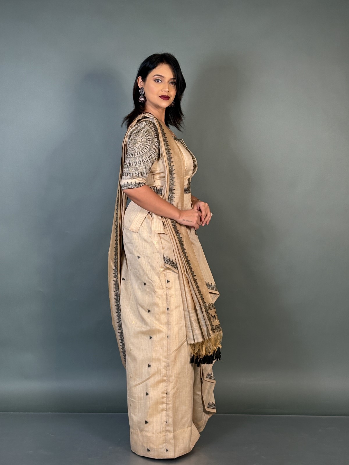 Midnight Charm Virgin Tussar Silk Ready-to-Wear Saree Set - Image 2