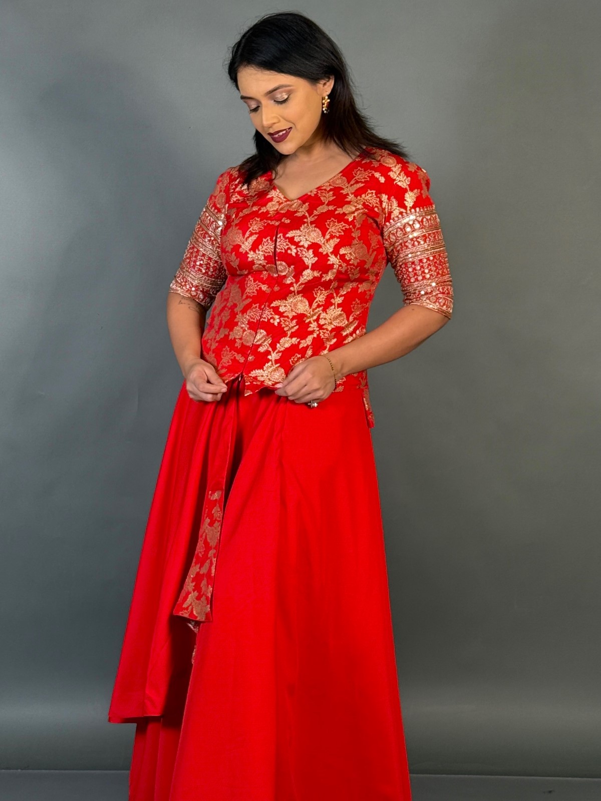 Royal Red Plus-Size Benarasi Blouse and Skirt Fusion Set - Image 5