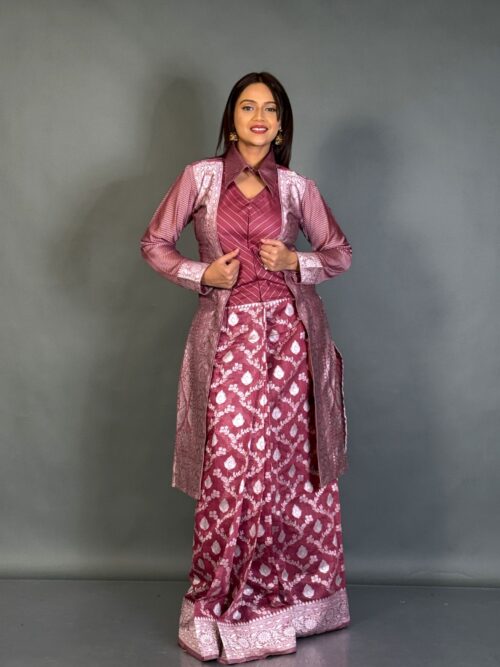 Onion Tone Jamdani Plus Size Fusion Saree Set